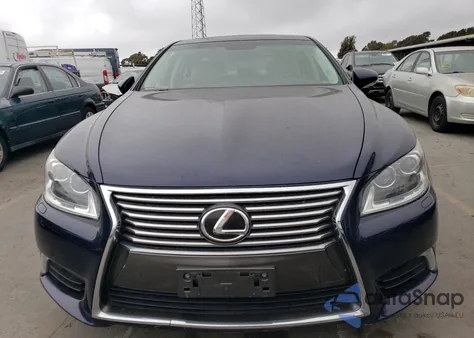 2013 Lexus Ls 460 z USA, uszkodzony, nr VIN JTHBL5EF9D5123037